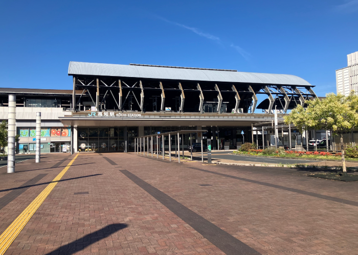 FESTA（高知駅）