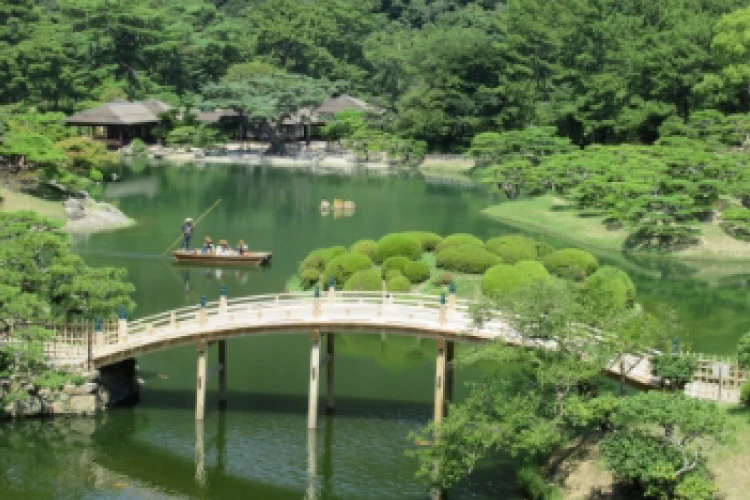 Ritsurin Garden